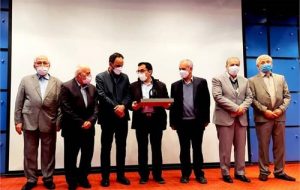 در شانزدهمین جشنواره ملی روابط‌ عمومی از مدیر روابط‌عمومی فولاد خوزستان تقدیر شد