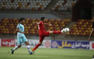 تیم فوتبال فولاد خوزستان برابر مس کرمان متوقف شد