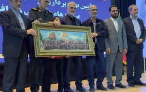 شهردار اهواز از دیدگاه توسعه محور مدیرعامل شرکت ملی مناطق نفتخیز جنوب قدردانی کرد